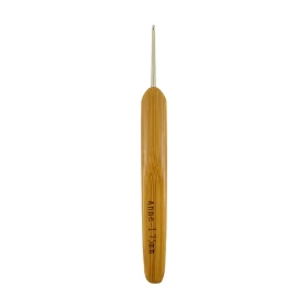 Circulo Steel Crochet Hook - 1.75 mm.