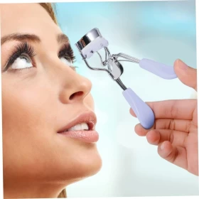 مكبس رموش مع مشط