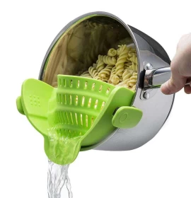 Kitchen Snap N Strain Pot Strainer