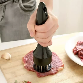 Meat Tenderizer With Stainless Steel Needle